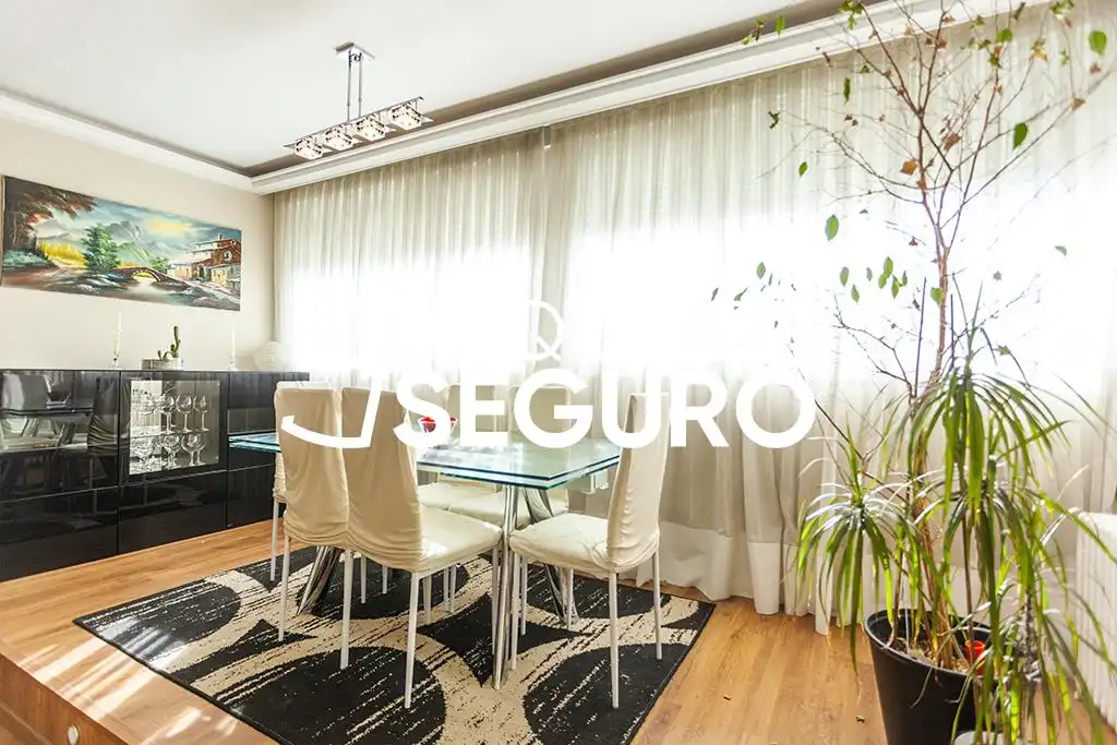 Flat with lift to rent in de Agustin de Foxá, imagen 6