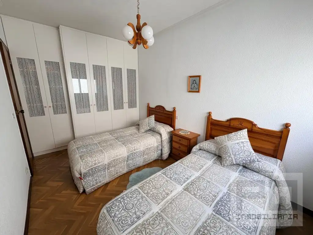 Schlafzimmer von Wohnung zur Miete in Las Navas del Marqués 