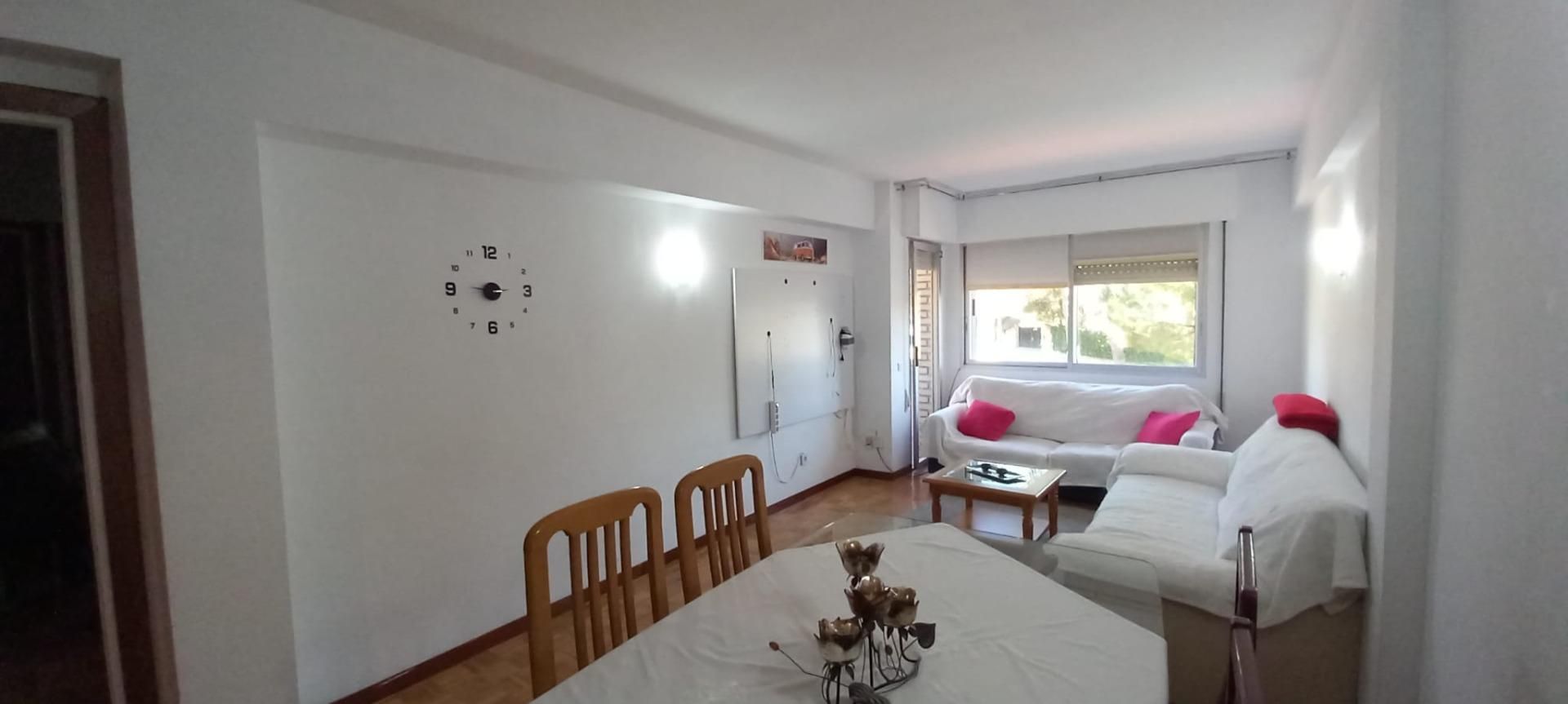 Sala d'estar de Pis en venda en Tielmes amb Calefacció, Terrassa i Piscina comunitària
