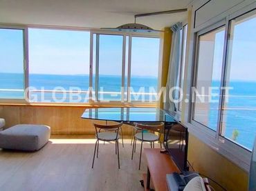 Appartement compact avec piscine à vendre à Carretera Canyelles
