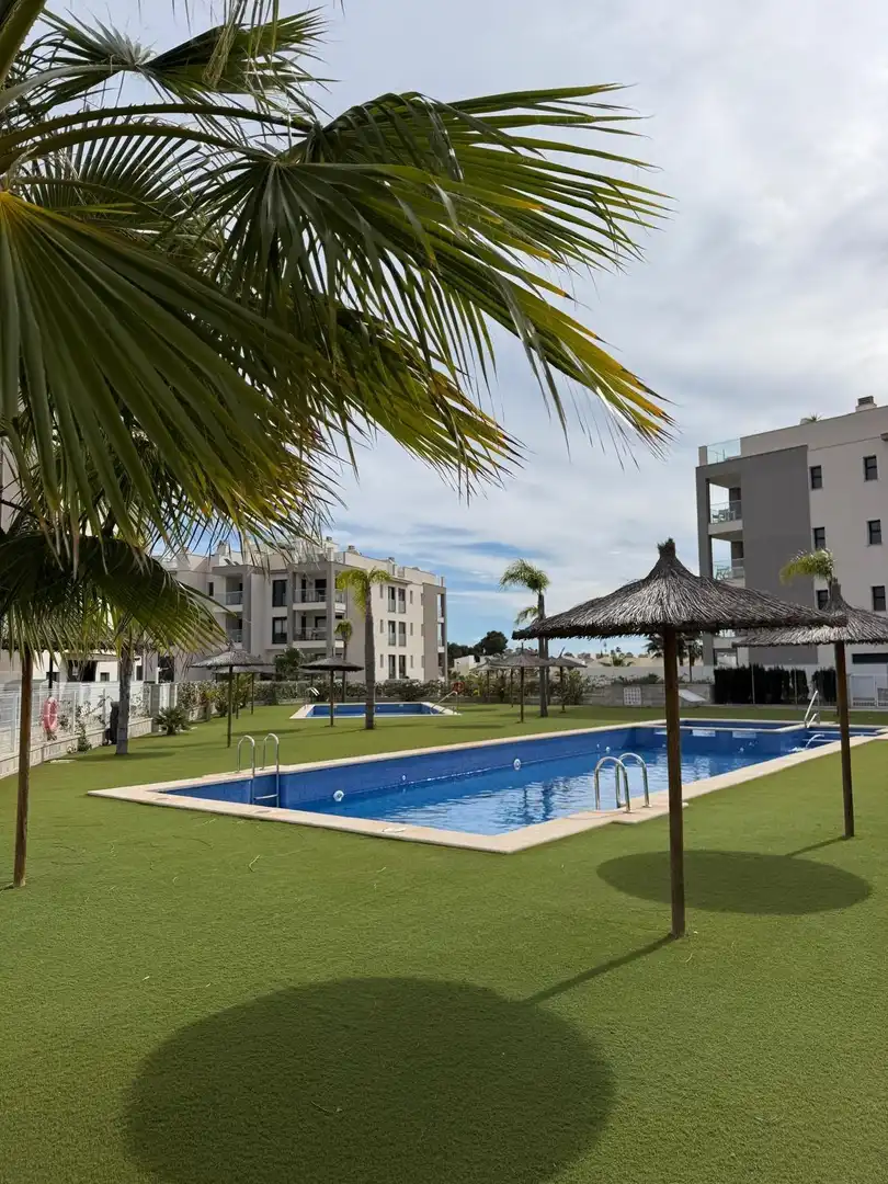 Piscina de Apartament en venda en Orihuela amb Piscina comunitària
