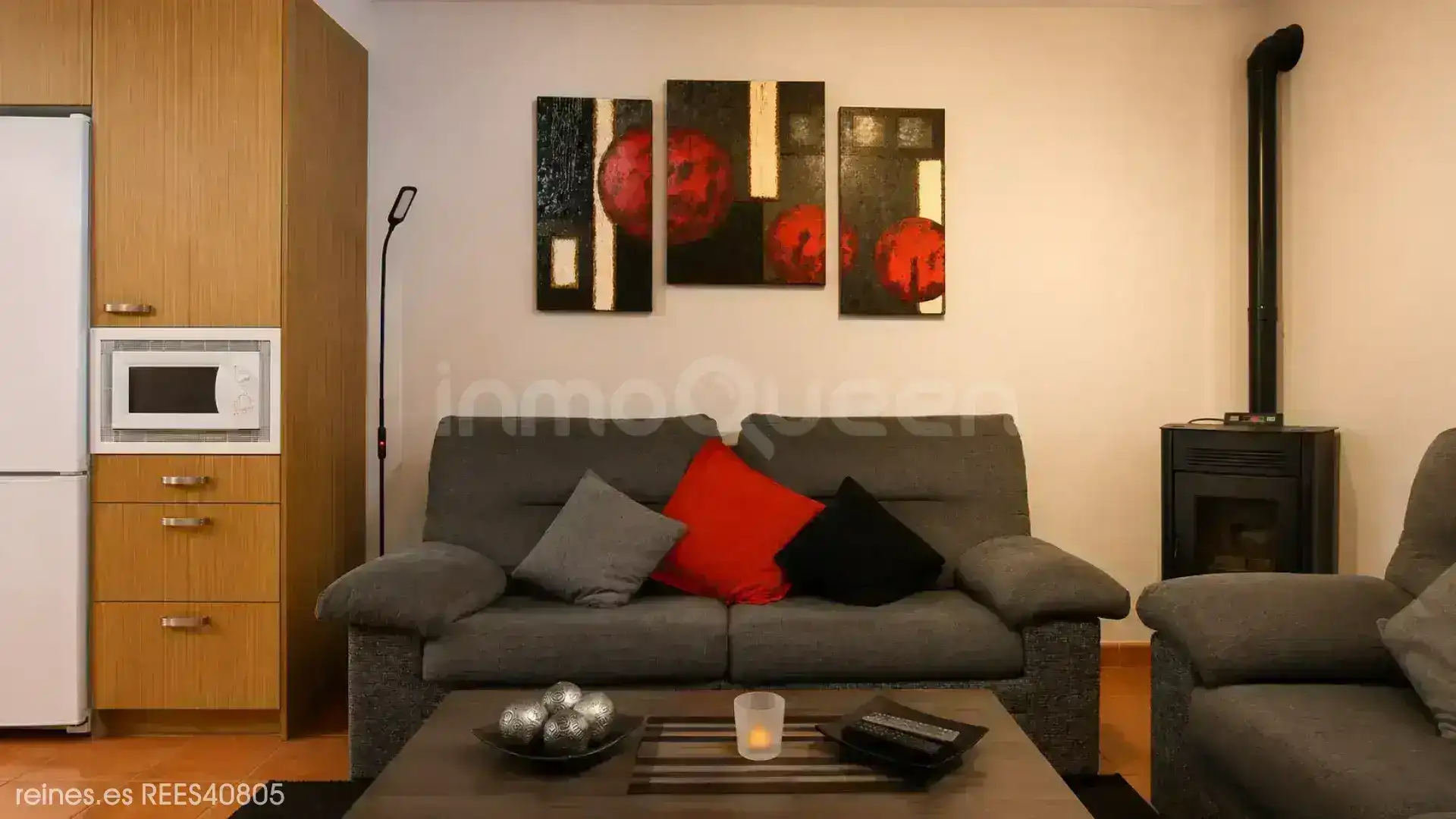 Living room of Detached homes for sale in Val de San Vicente   with Private garden, Terrace and Furnished