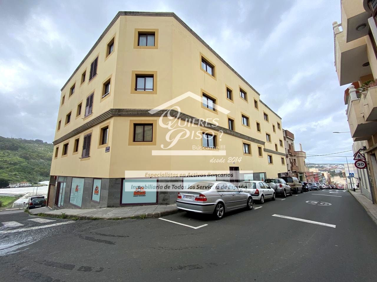 Vista exterior de Local en venda en Arucas