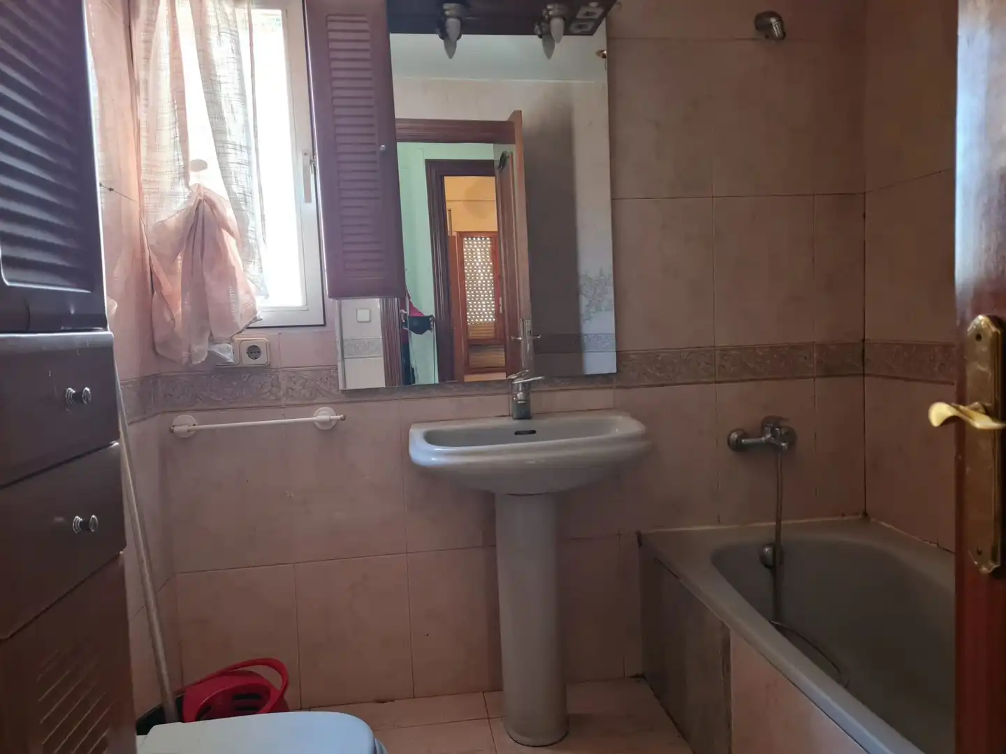 Baño de Piso en venta en Móstoles con Aire acondicionado, Calefacción y Terraza