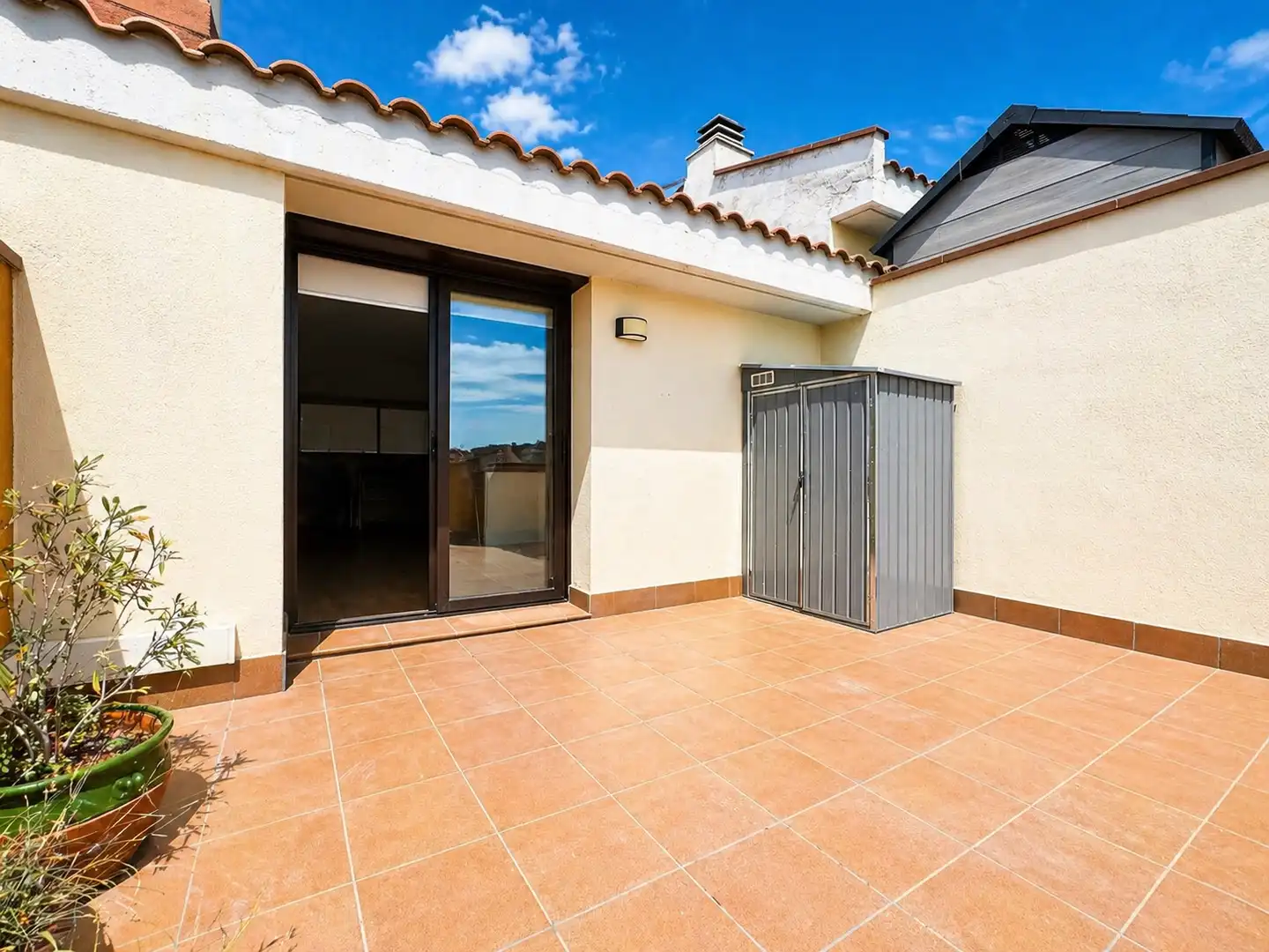 Terrace of Detached homes for sale in Castellar del Vallès  with Air Conditioner, Heating and Parquet flooring