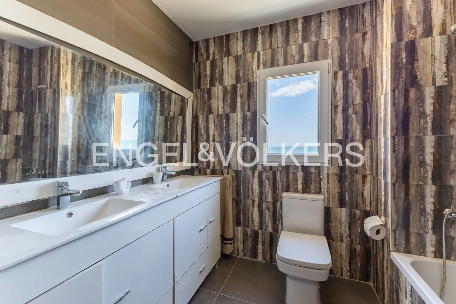 Baño de Casa o chalet en venta en Sueca con Aire acondicionado, Calefacción y Terraza