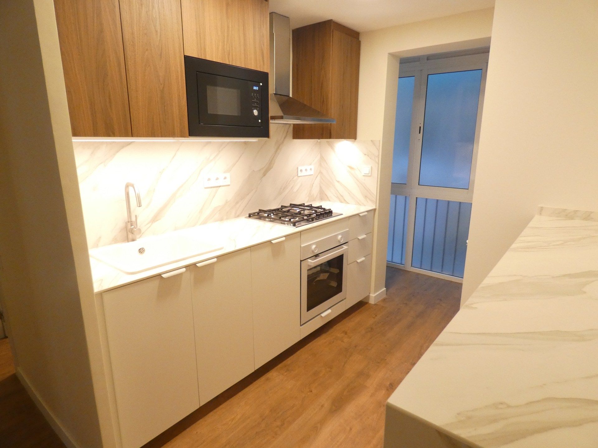 Kitchen of Flat to rent in Cerdanyola del Vallès  with Heating, Balcony and Alarm