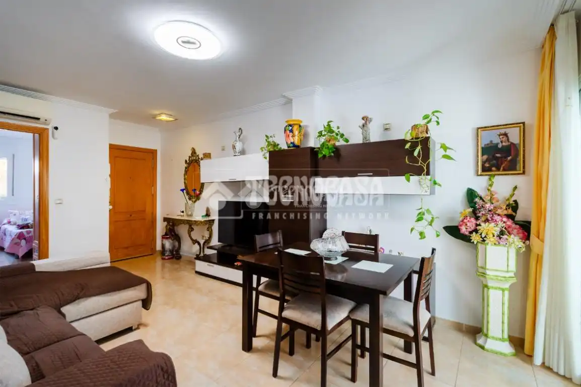 Sala d'estar de Pis en venda en Vélez-Málaga amb Terrassa