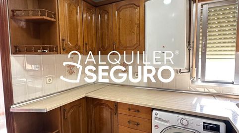 Photo 3 of Flat for rent in Jose Arcones Gil, Pueblo Nuevo, Madrid Capital