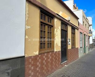 Vista exterior de Casa o xalet en venda en Icod de los Vinos