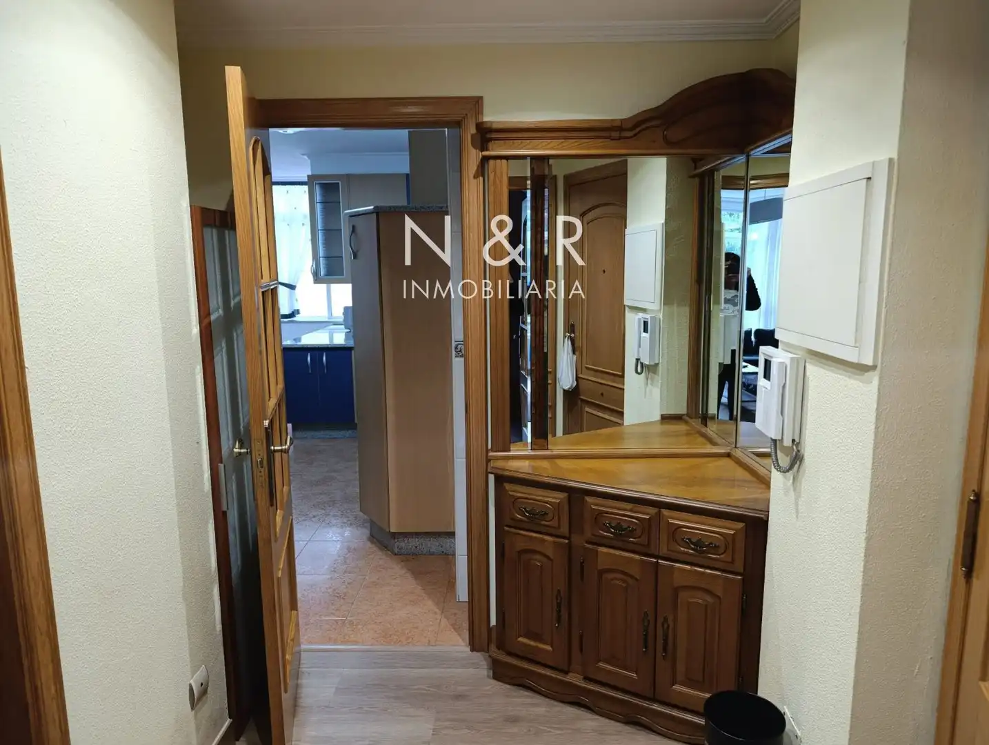 Kitchen of Flat for rent in Santiago de Compostela   with Furnished