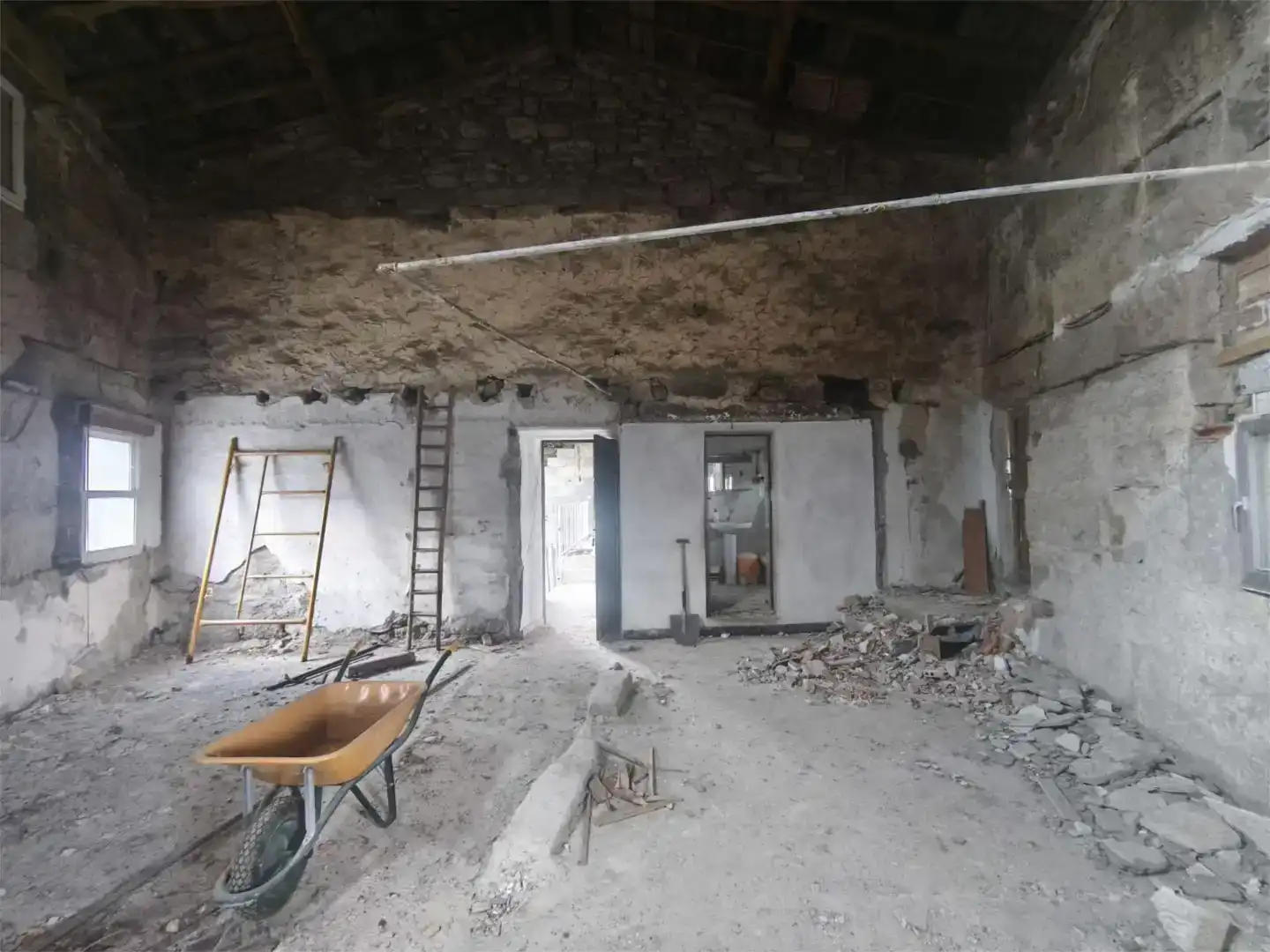 Casa adosada en venda en Monterrei amb Traster i Balcó