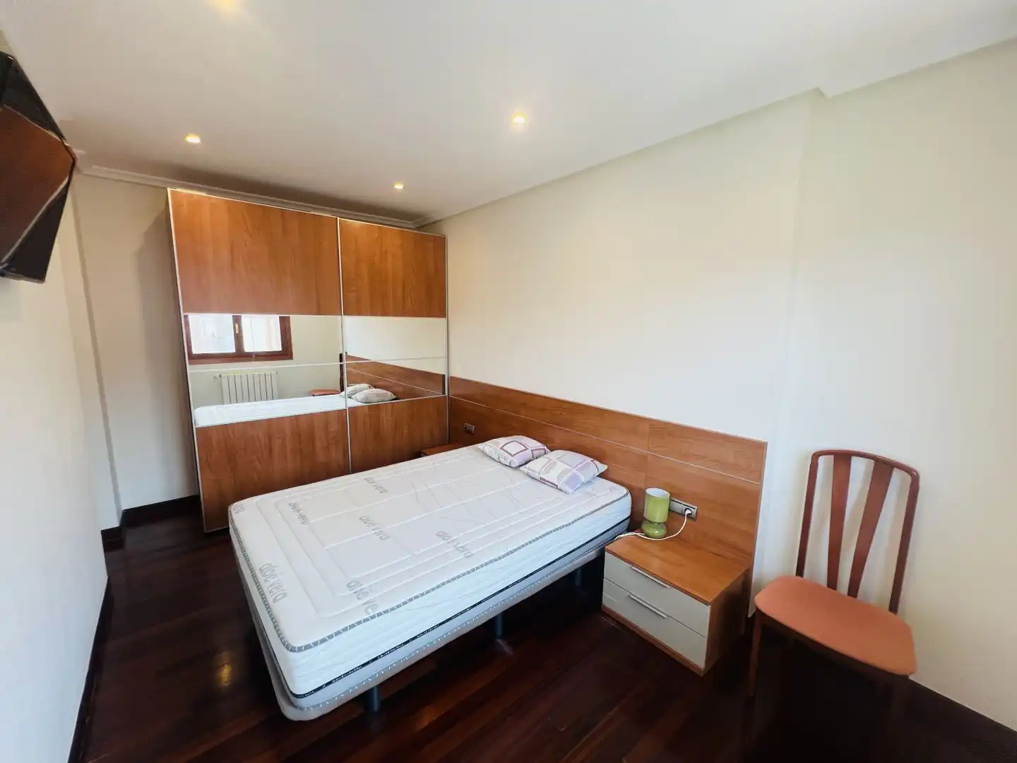 Duplexes for sale in La Iglesia, Voto