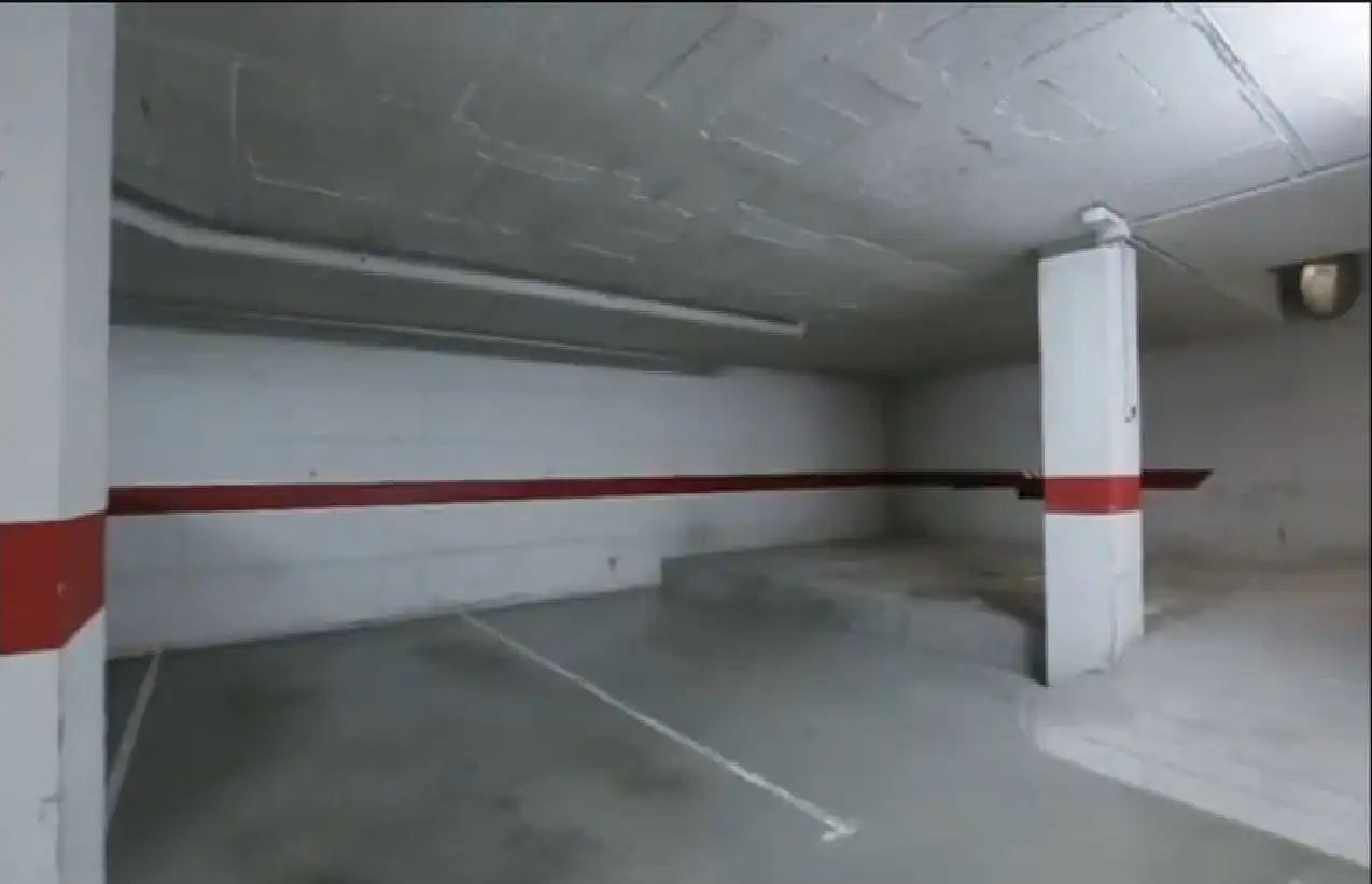 Parking of Flat for sale in Girona