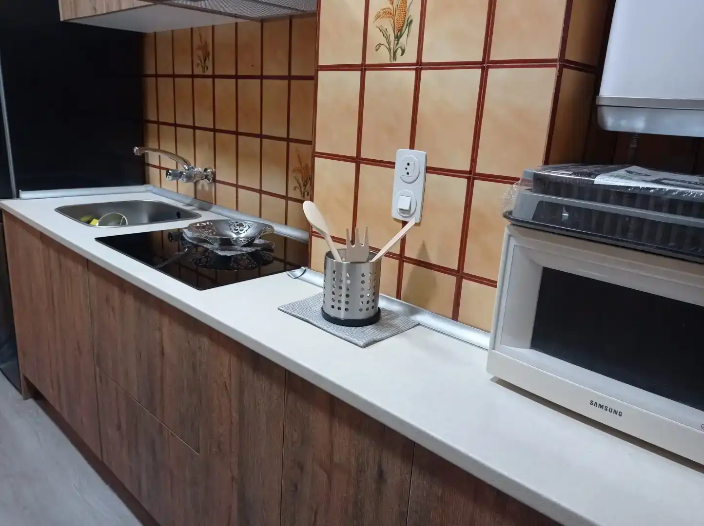 Cuina de Pis per a compartir en Torrejón de la Calzada amb Parquet, Moblat i Rentadora