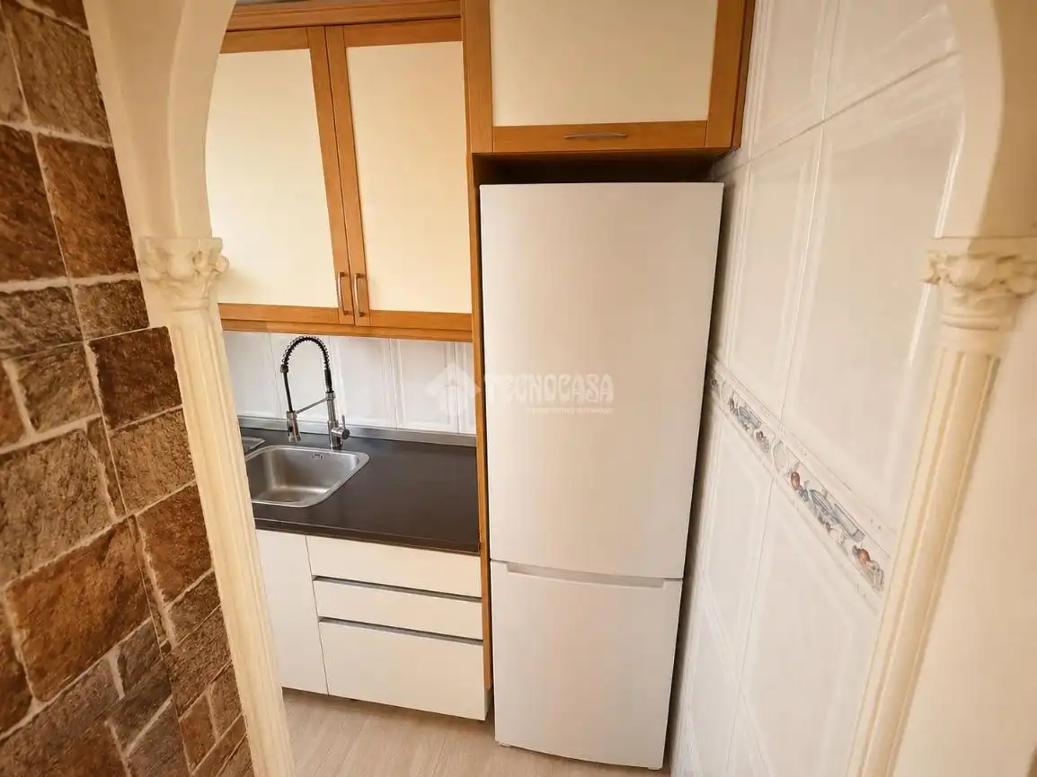 Kitchen of Flat for sale in Madrid  with Air Conditioner and Furnished