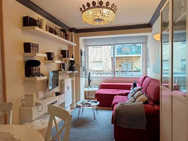 Piso en Venta en De Terminillo en Barrio de Delicias