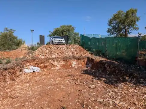 Terreno residencial en venta en Calle del Trébol 252