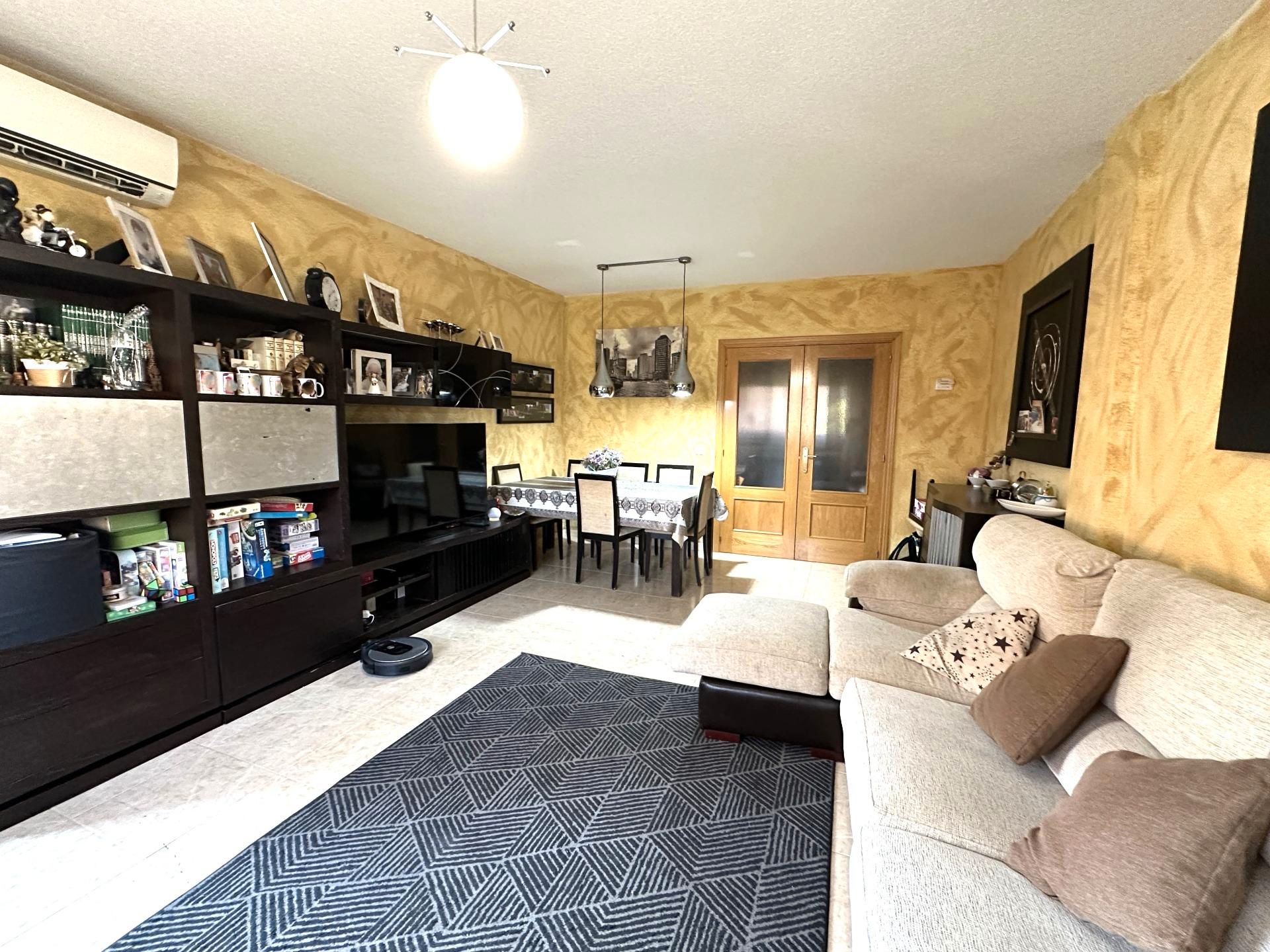 Living room of Flat for sale in Arganda del Rey  with Air Conditioner, Heating and Terrace