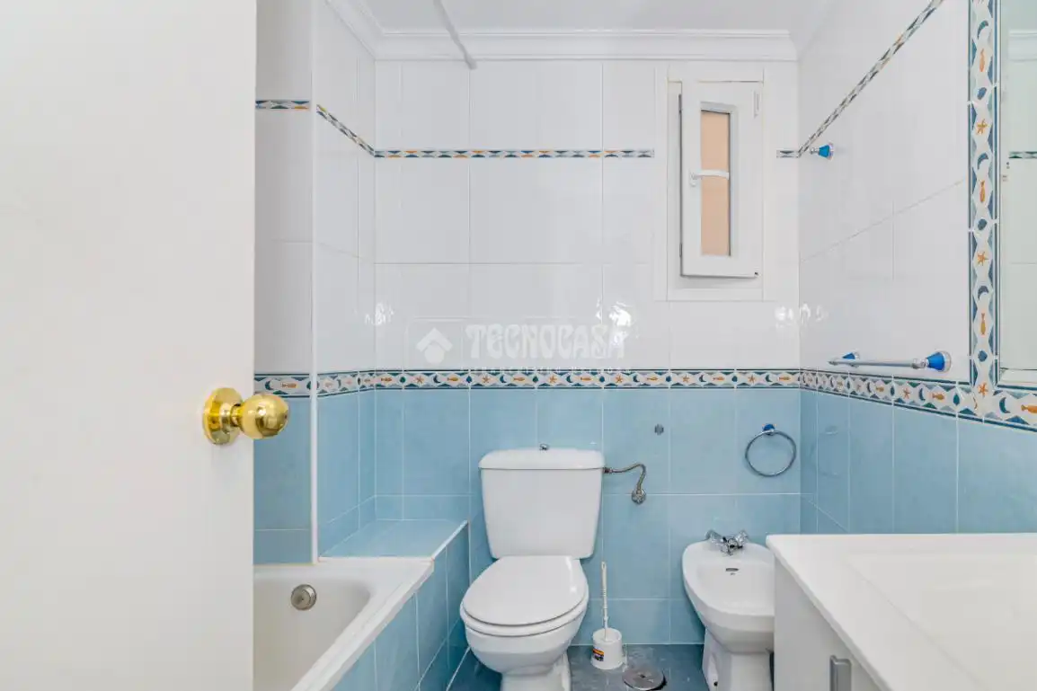 Baño de Piso en venta en Cenes de la Vega