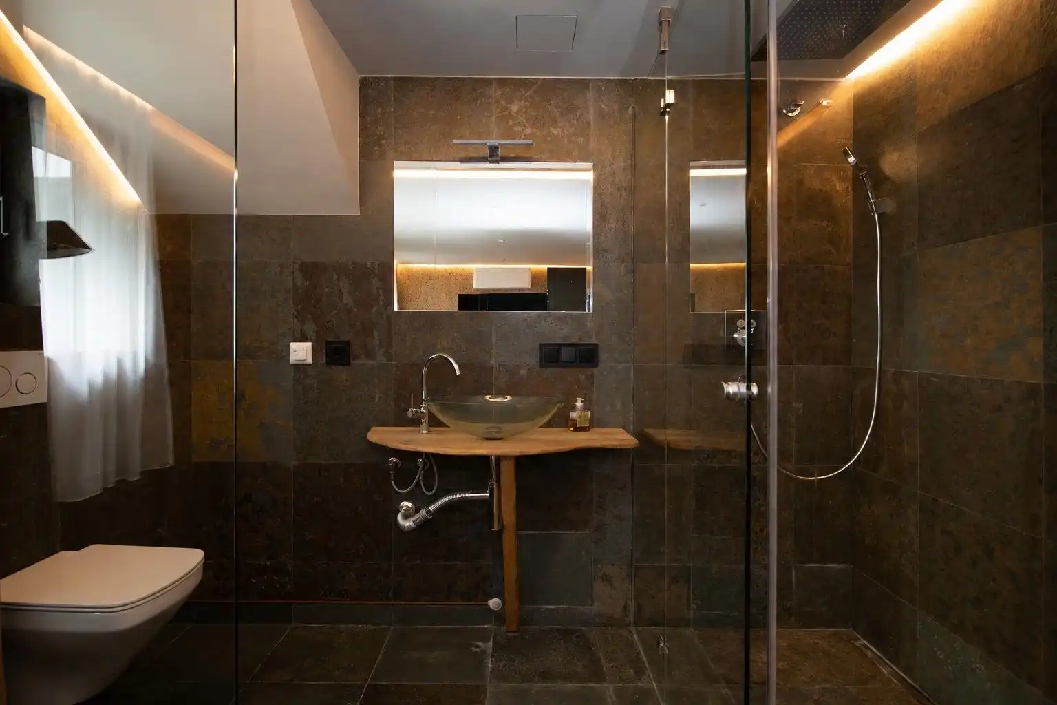 Baño de Casa o chalet en venta en Gavà con Aire acondicionado, Calefacción y Jardín privado
