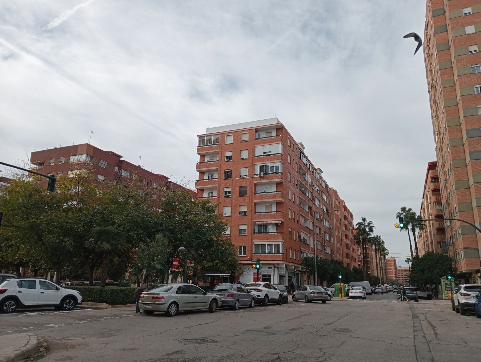 Vista exterior de Local de lloguer en  Valencia Capital amb Aire condicionat
