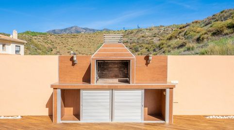 Foto 4 de Casa adosada en venta en Los Pacos, Fuengirola