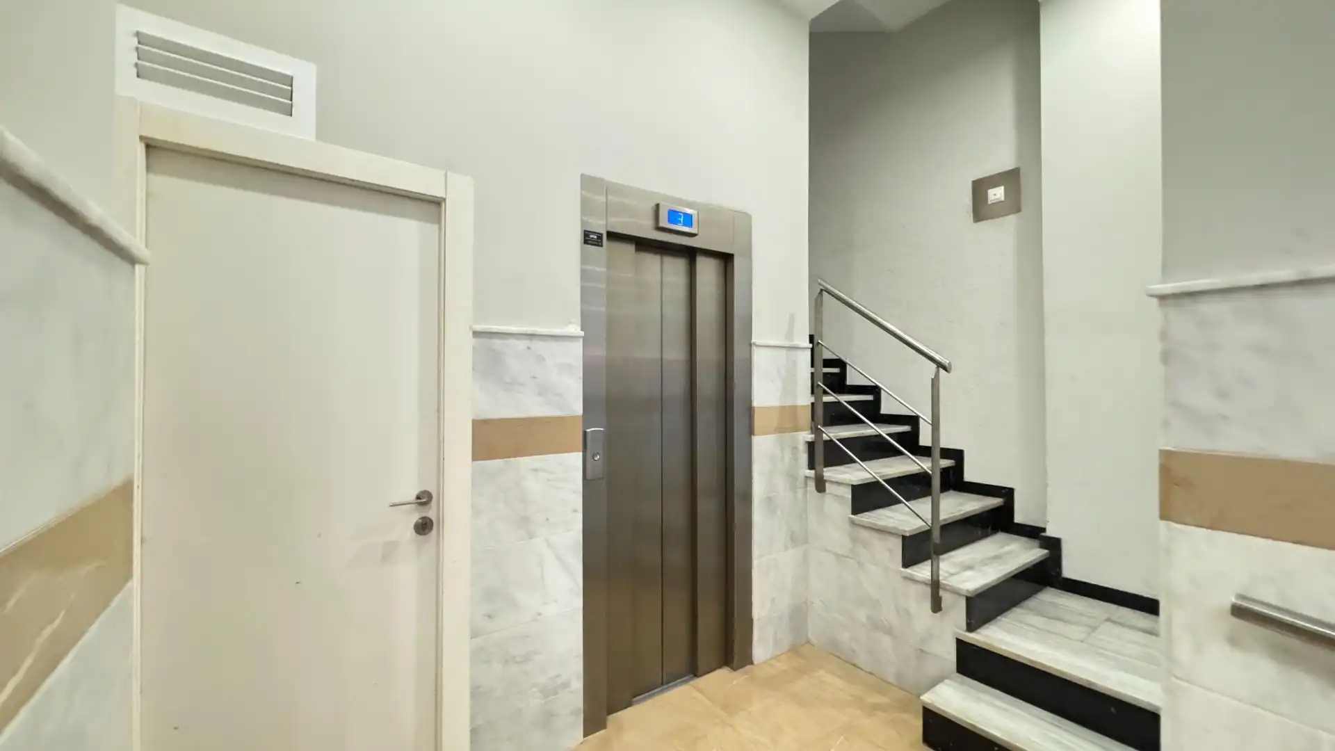Piso para compartir en Alicante / Alacant con Terraza, Amueblado y Alarma