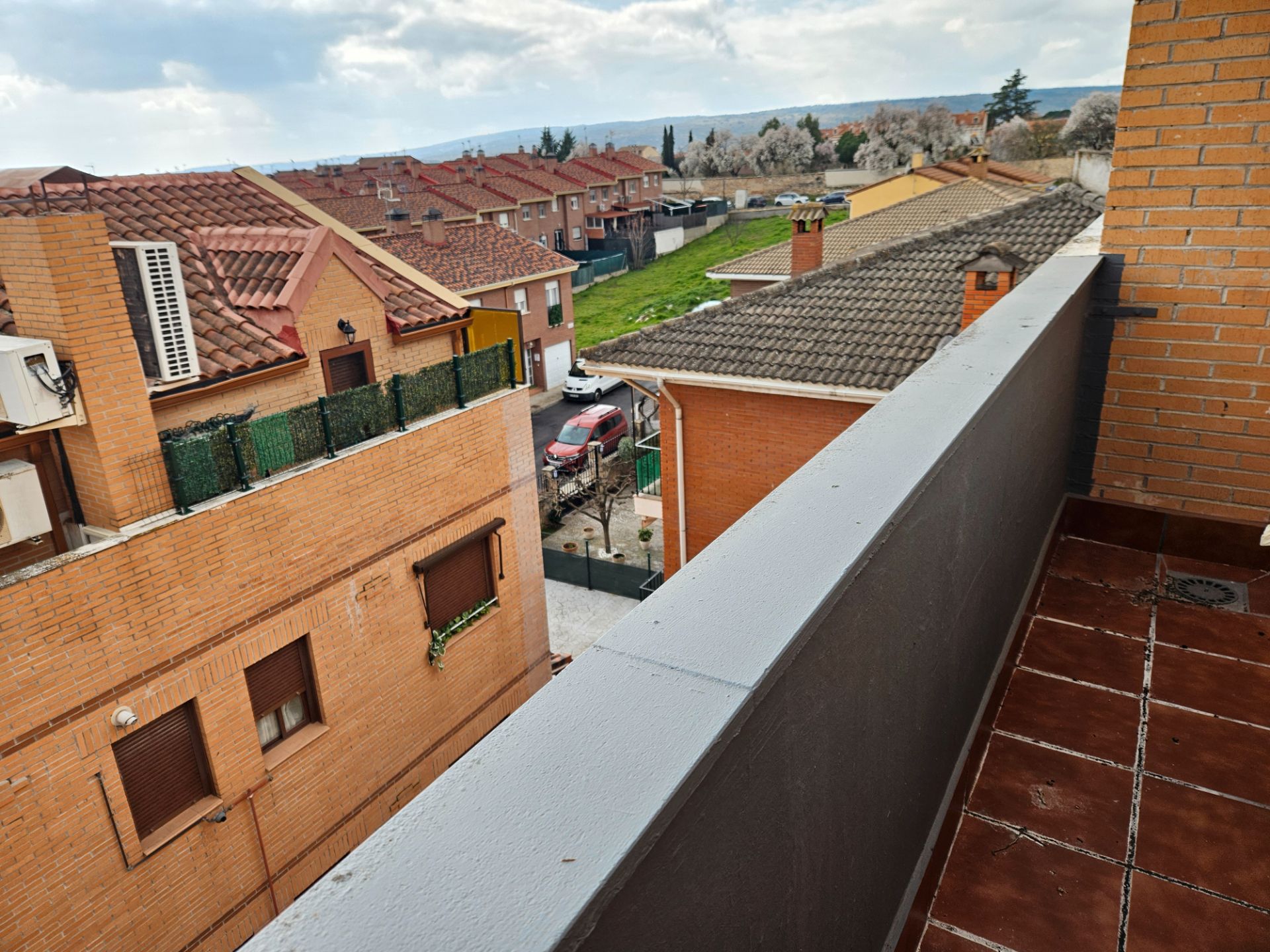 Exterior view of Attic for sale in Torrelaguna  with Air Conditioner, Heating and Terrace
