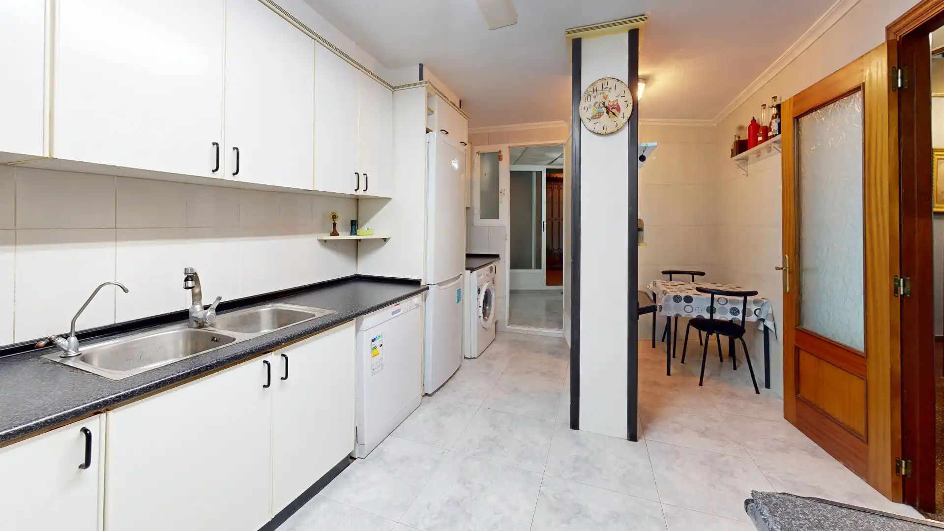 Cocina de Piso en venta en Elda con Aire acondicionado, Amueblado y Horno