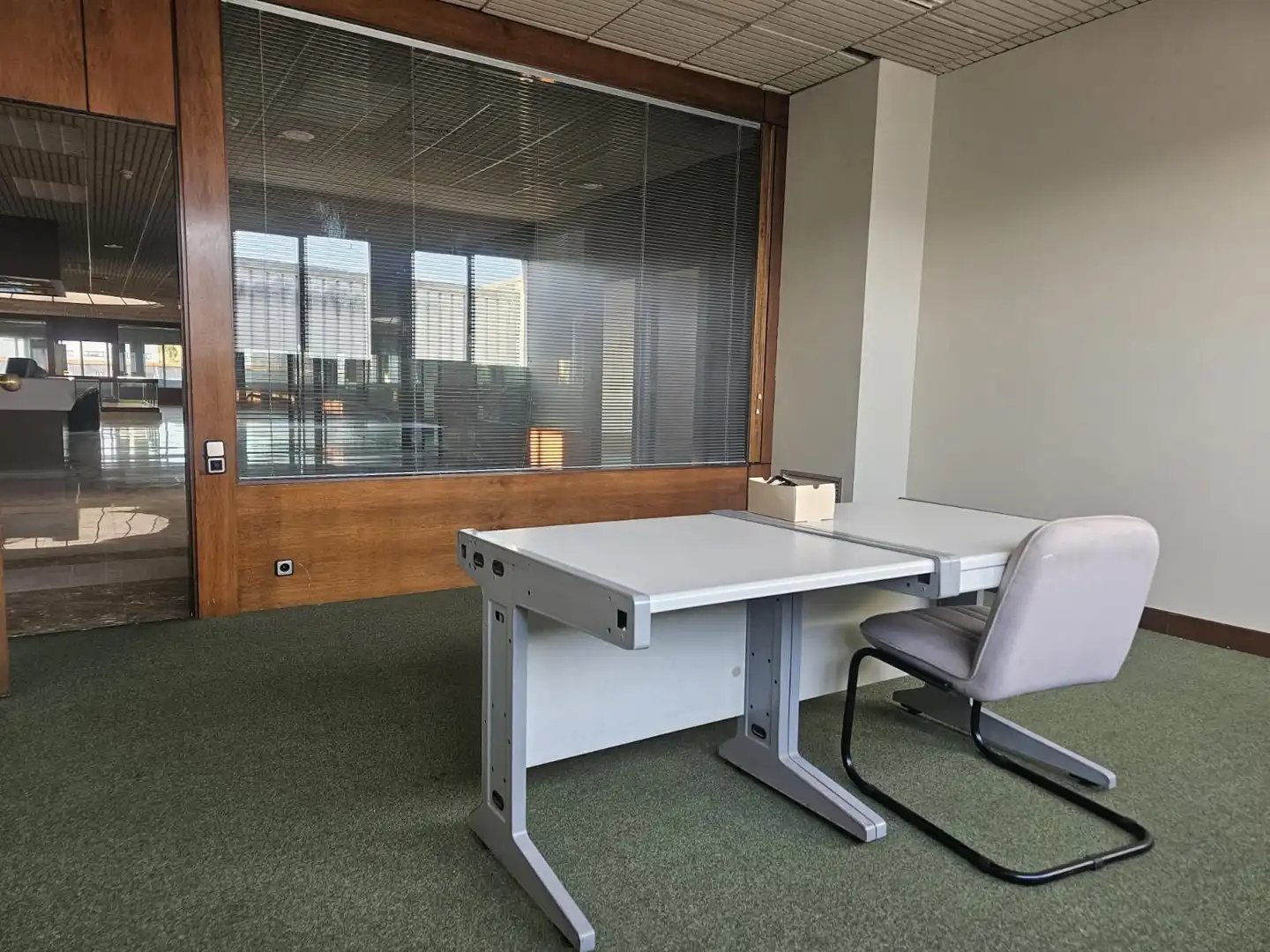 Büro zur Miete in Sant Quirze del Vallès mit Klimaanlage und Heizung
