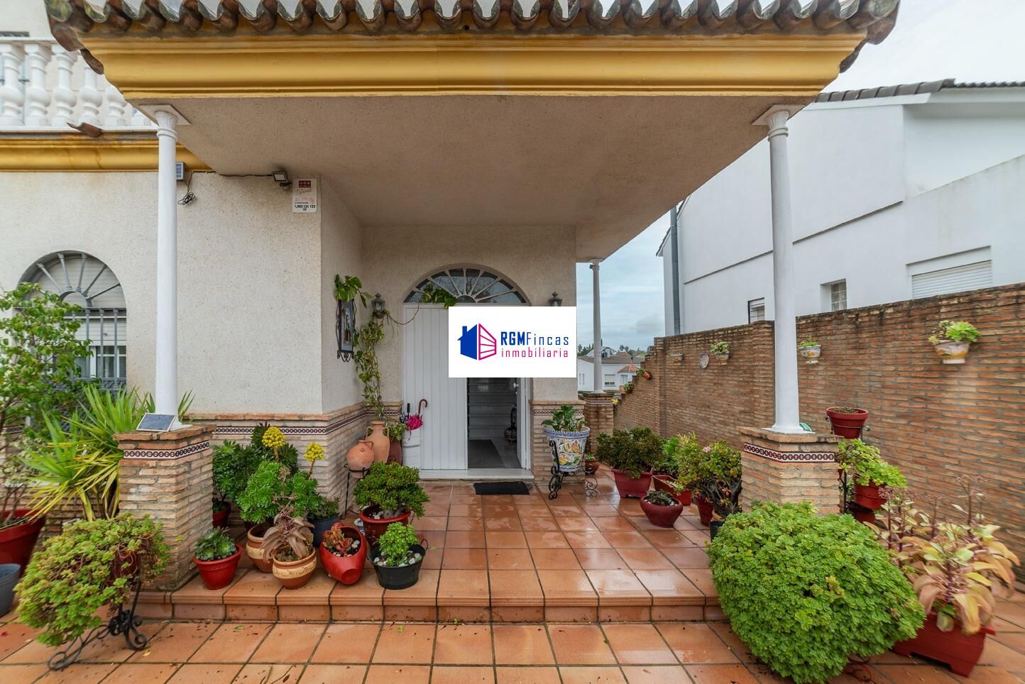 Jardí de Casa o xalet en venda en Mairena del Aljarafe amb Aire condicionat, Terrassa i Piscina