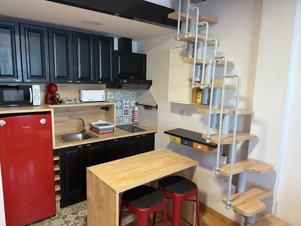 Apartament amb ascensor en venda a C/. FUENTE DEL TESORO., imagen 2
