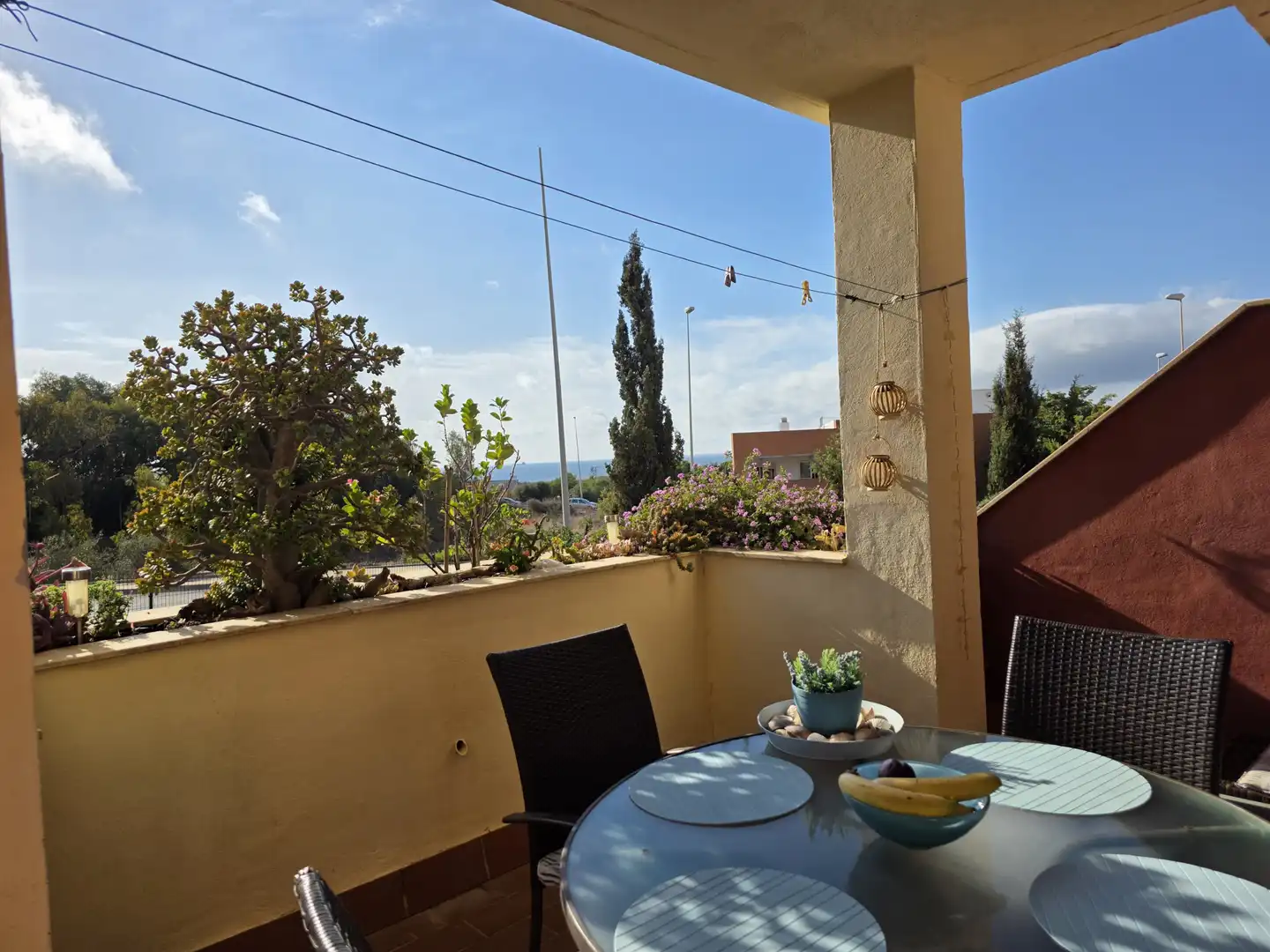 Terrasse von Wohnungen zum Verkauf in La Línea de la Concepción mit Klimaanlage, Terrasse und Schwimmbad