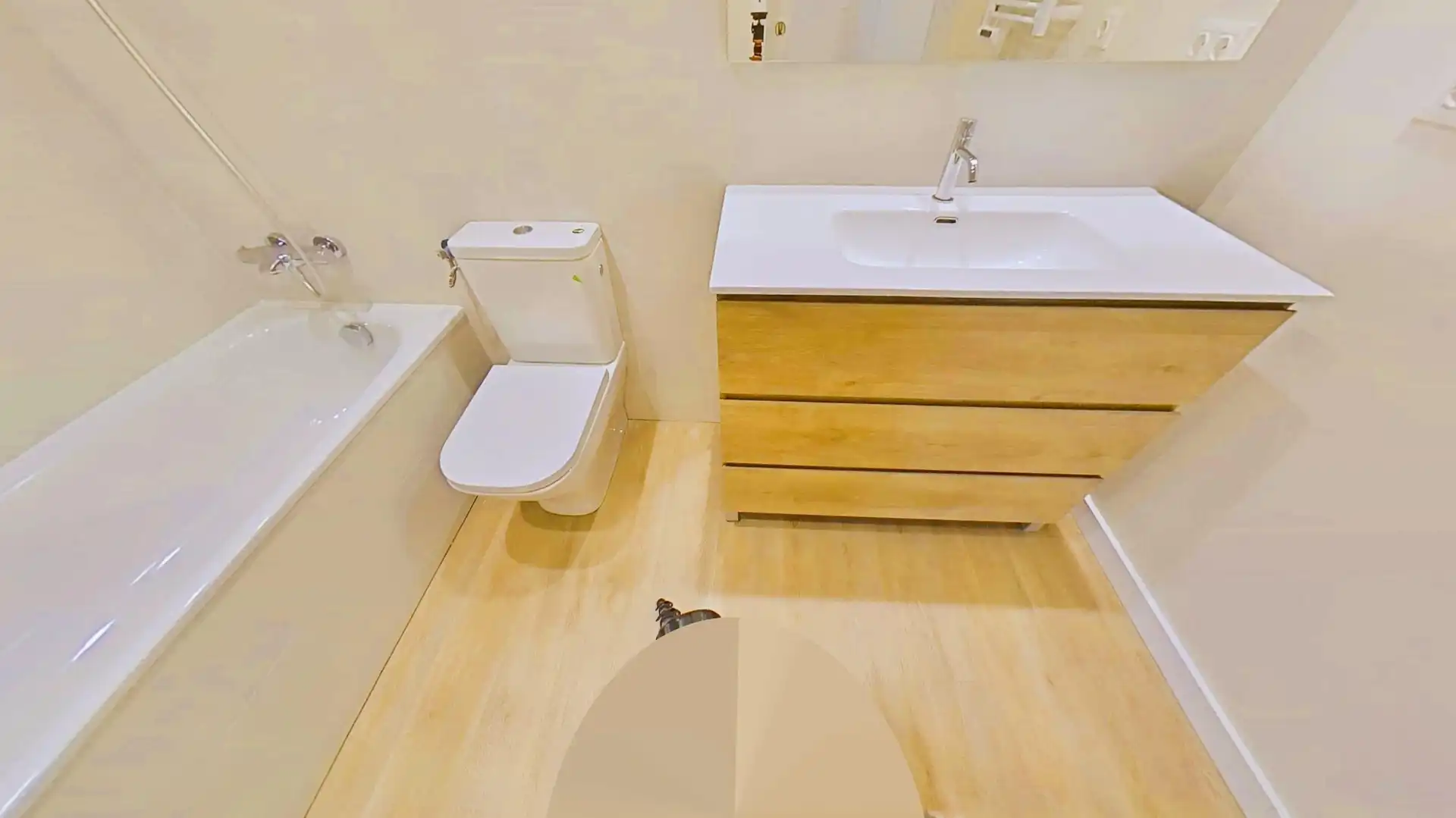 Baño de Ático en venta en Cubelles con Aire acondicionado, Calefacción y Jardín privado