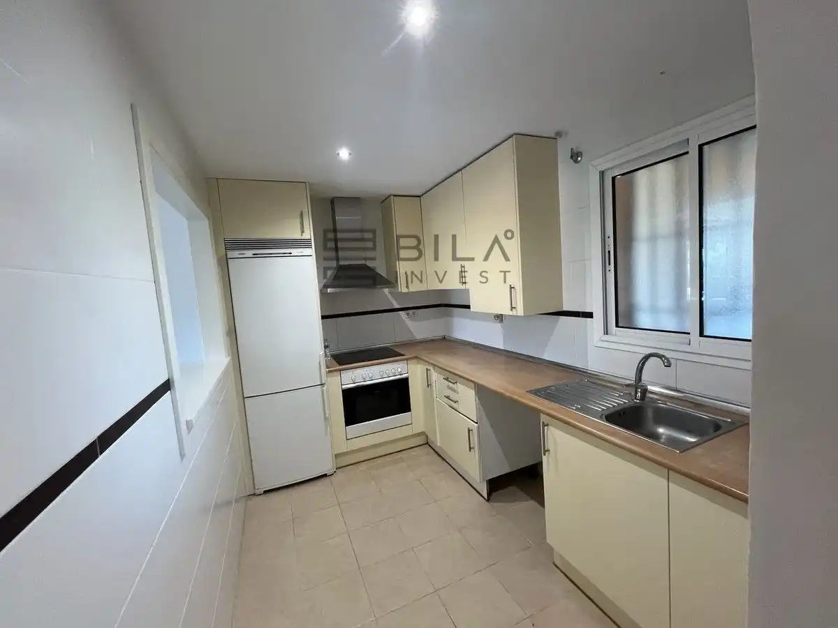 Kitchen of Flat for sale in Mijas  with Air Conditioner, Terrace and Storage room