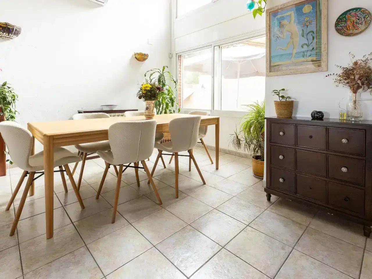 Comedor de Piso en venta en Cerdanyola del Vallès con Aire acondicionado, Jardín privado y Trastero