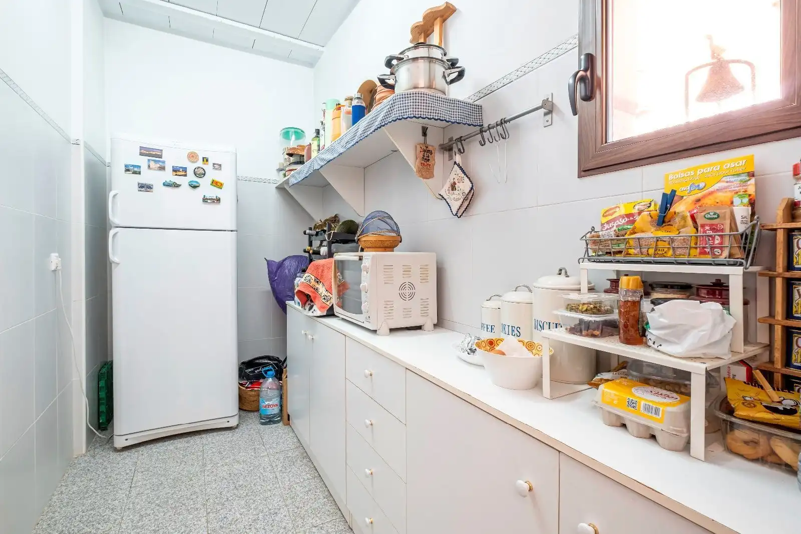 Cuina de Casa o xalet en venda en El Pinós / Pinoso amb Calefacció, Terrassa i Traster
