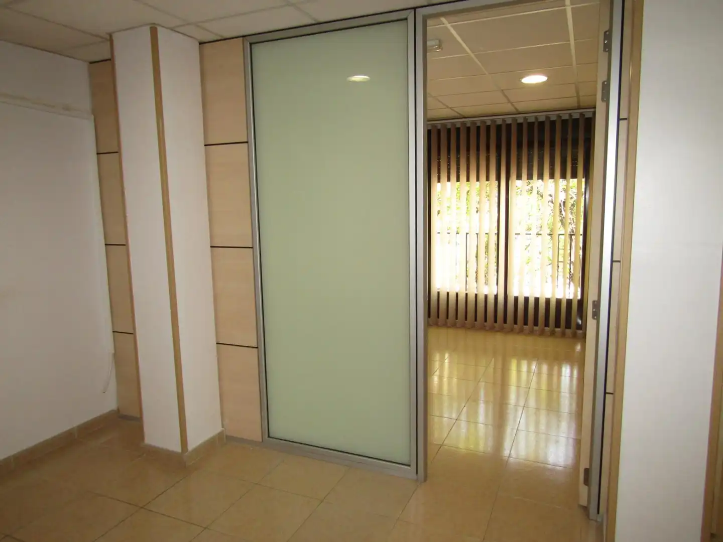 Office for rent in Torrejón de Ardoz  with Air Conditioner