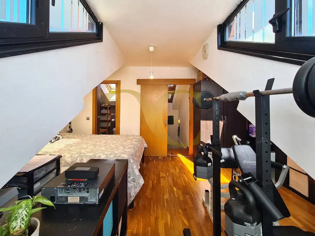 Casa adosada en venta en Gijón  con Calefacción, Jardín privado y Terraza