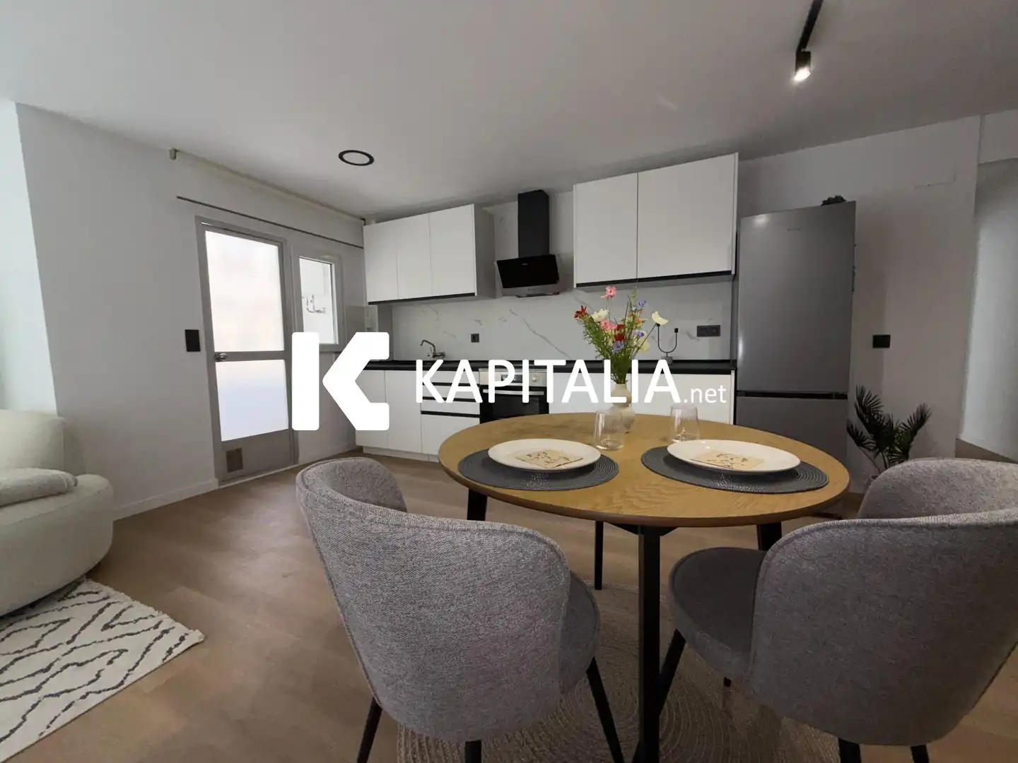 Cocina de Piso en venta en Ontinyent con Aire acondicionado, Parquet y Balcón