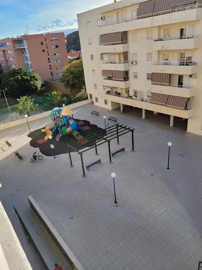 Terrassa de Pis per a compartir en Residencial Jardín Botánico