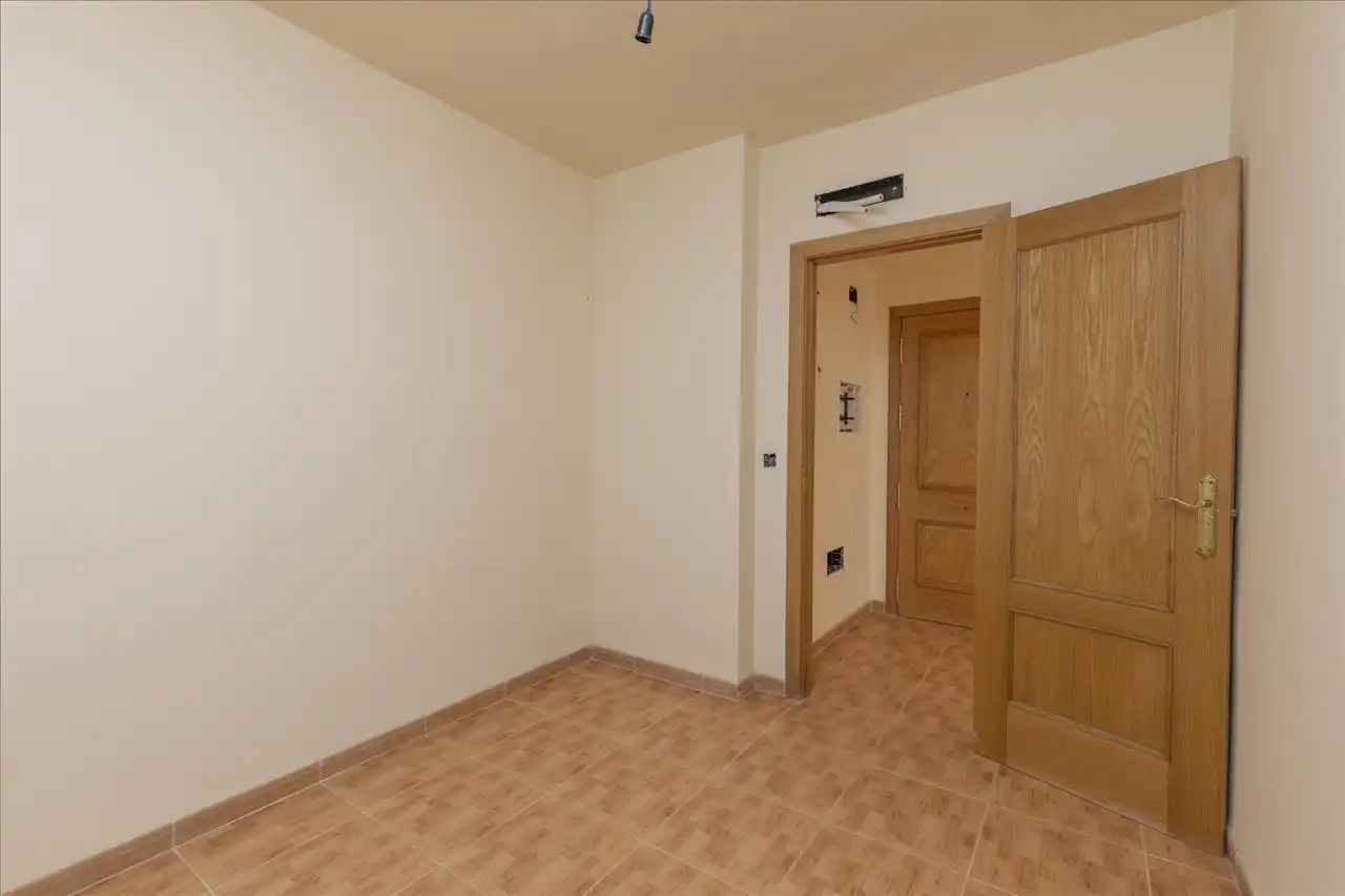 Wohnung zum Verkauf in Calle TORREMOLINOS, Almuñecar Centro