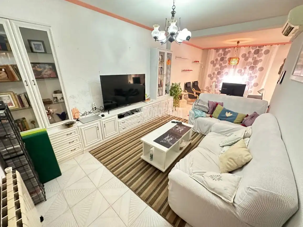 Sala de estar de Casa o chalet en venta en Fuenlabrada con Calefacción, Jardín privado y Terraza