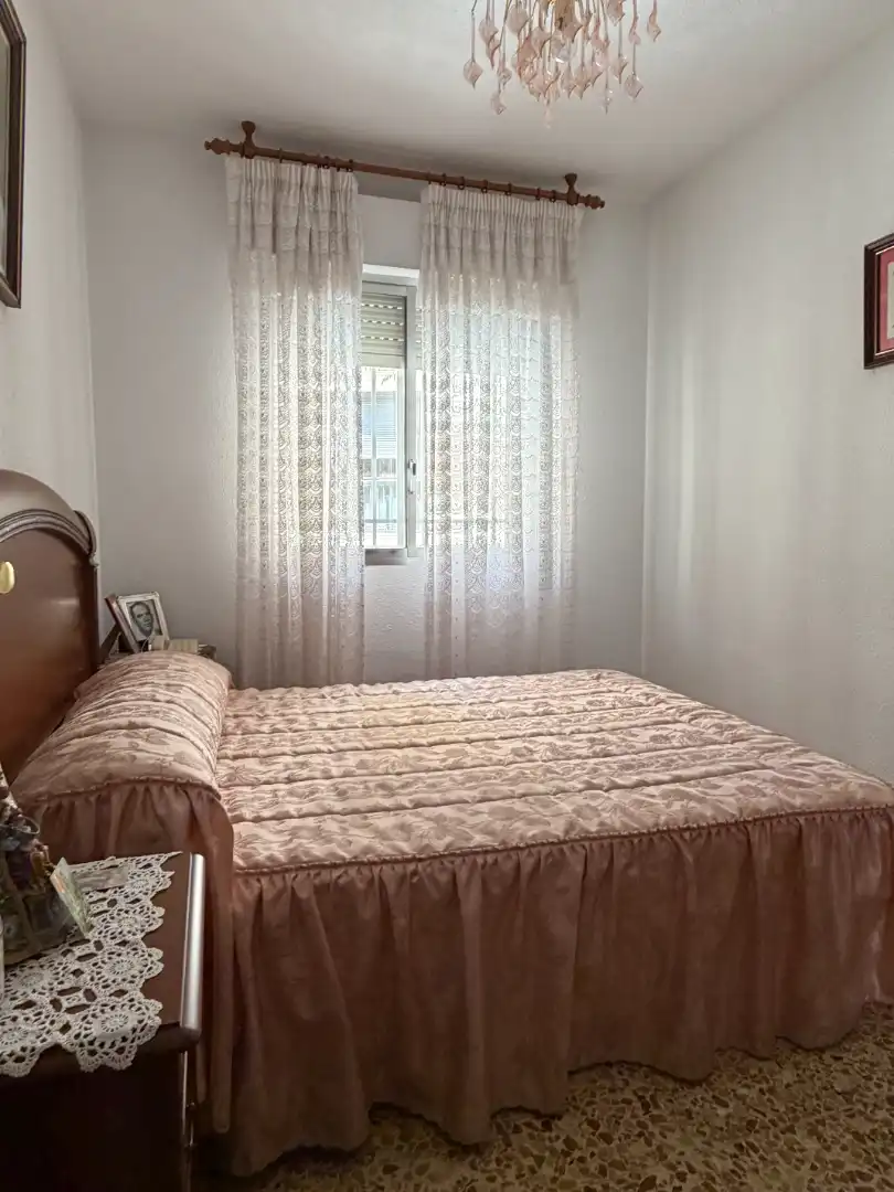 Habitación de Piso en venta en Plasencia con Aire acondicionado, Amueblado y Horno