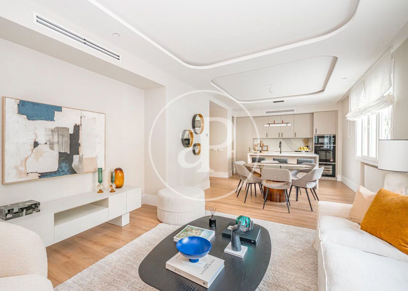 Sala d'estar de Pis en venda en  Madrid Capital amb Aire condicionat, Calefacció i Traster