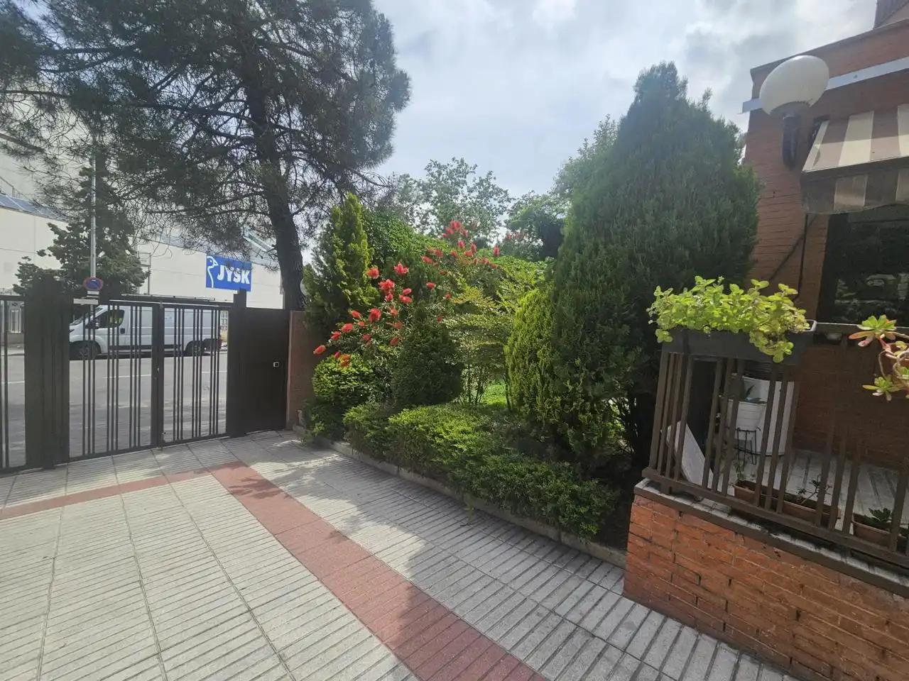 Jardín de Apartamento en venta en Madrid con Aire acondicionado, Calefacción y Amueblado