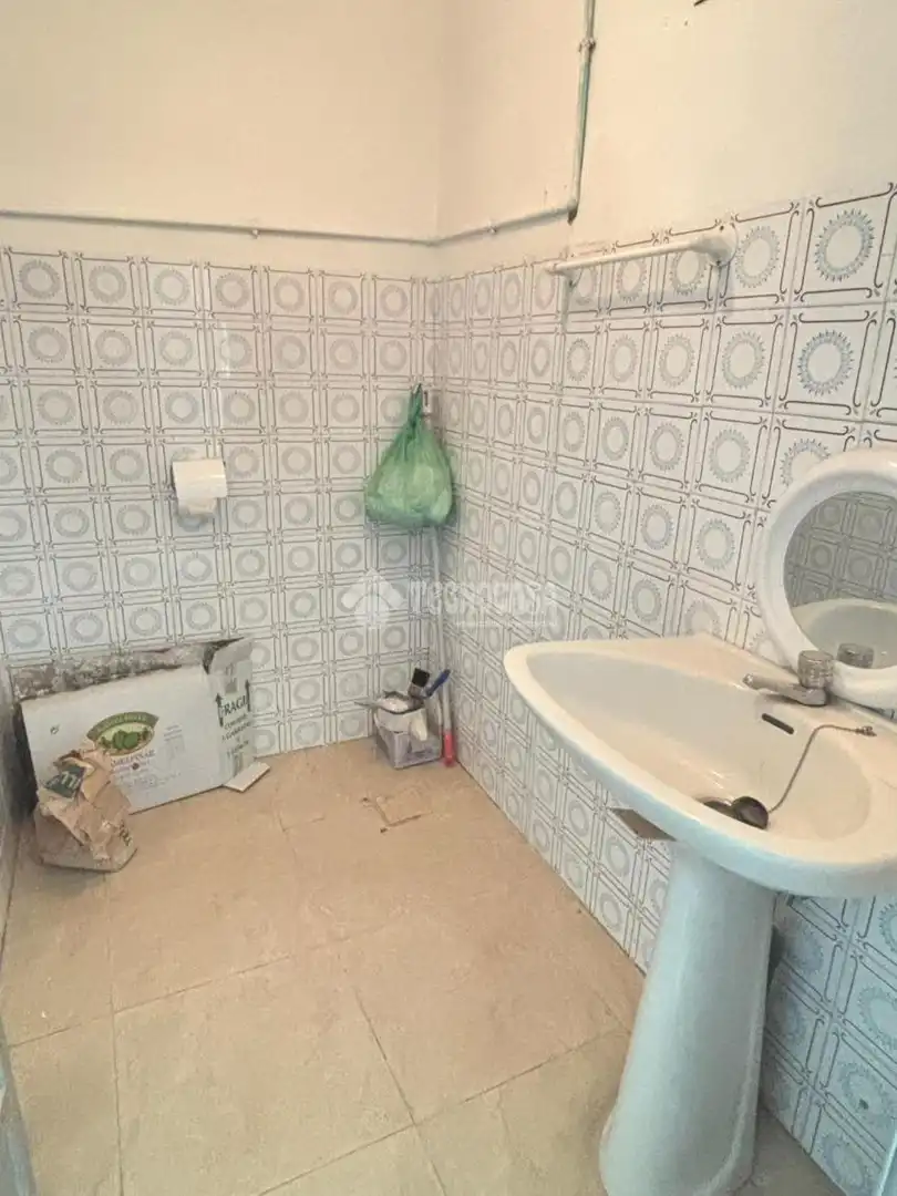 Bathroom of Commercial properties for sale in Jódar