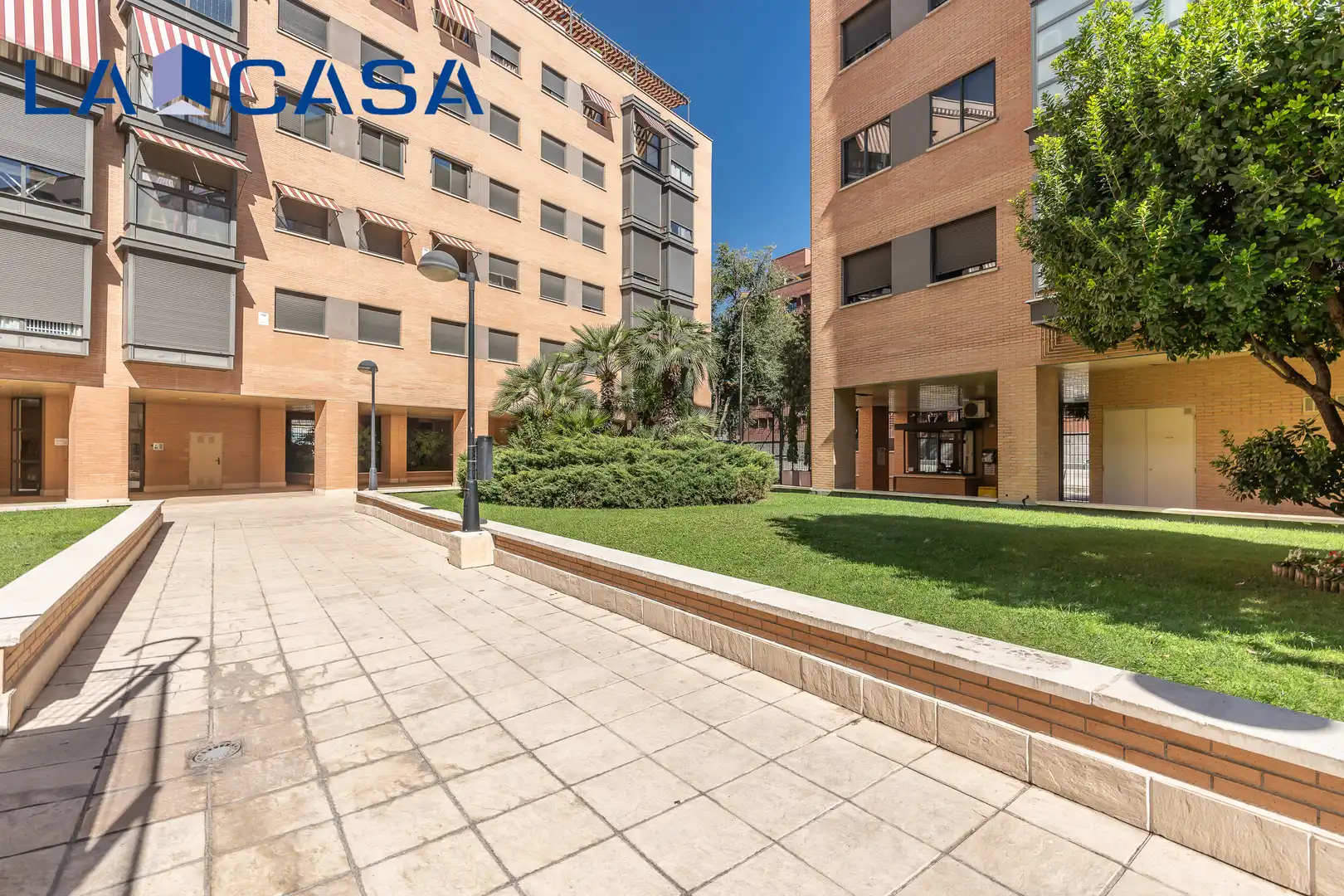 Àtic amb piscina en venda a Calle de la Estrella Naos
