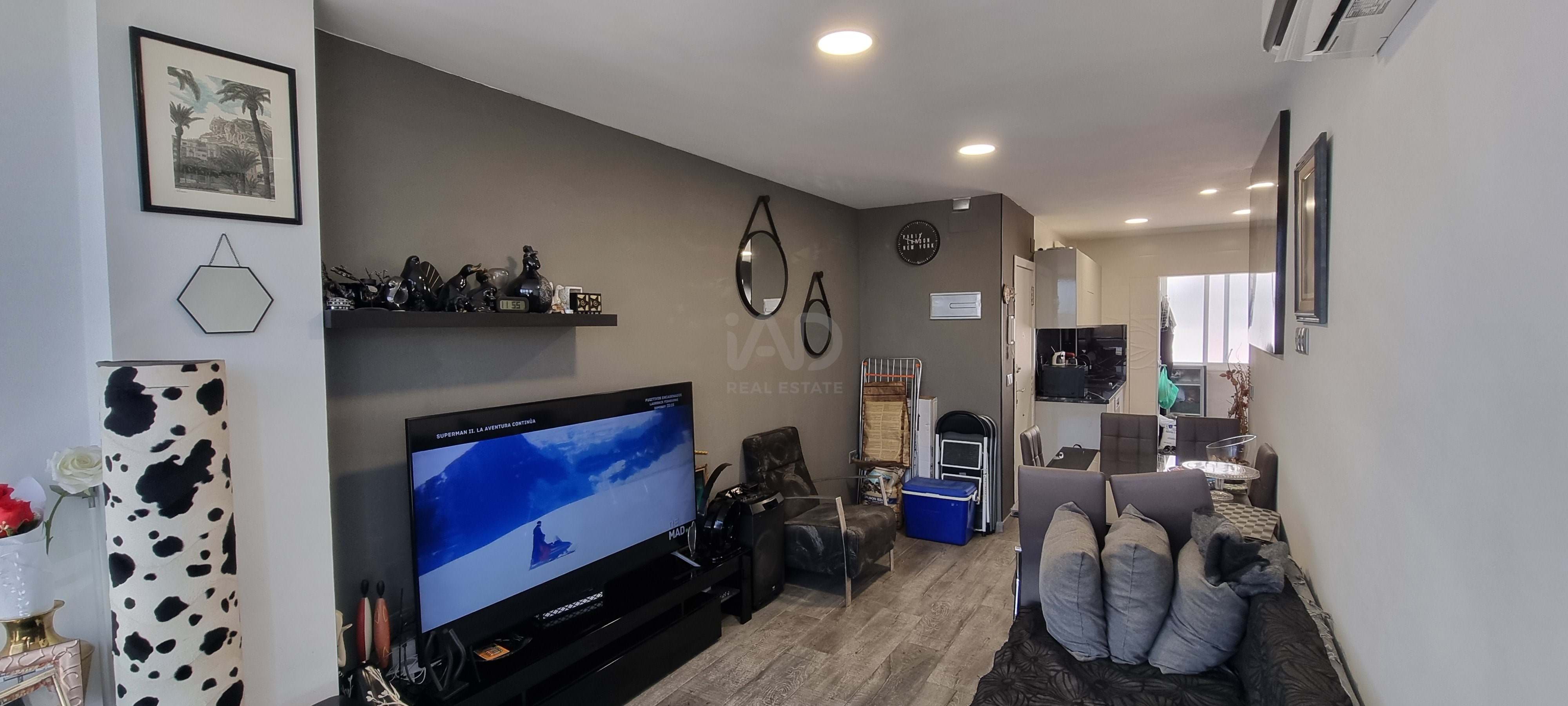 Living room of Flat for sale in Alicante / Alacant  with Air Conditioner and Heating